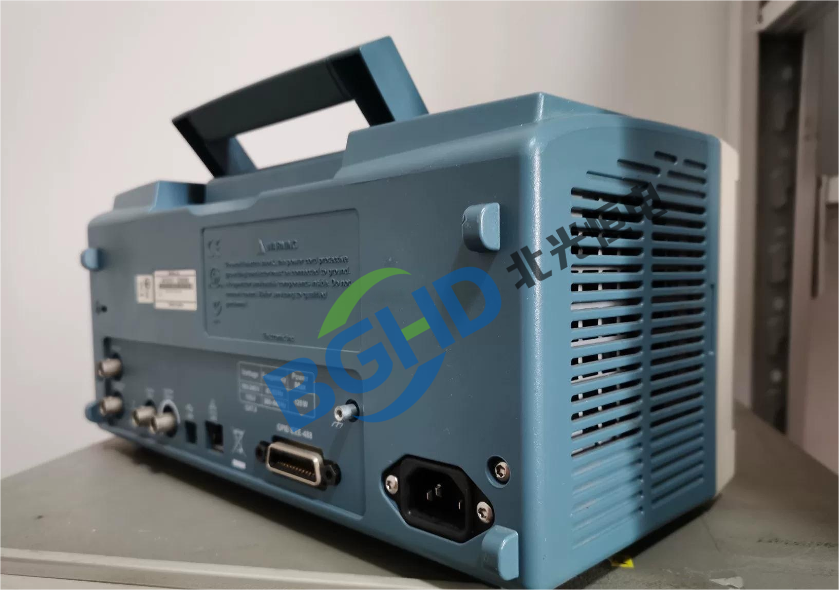 泰克 Tektronix AFG31101 任意波形发生器维修案例